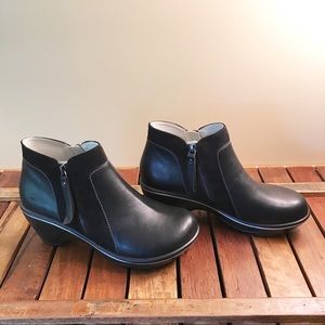 JBU by Jambu Ankle Boot